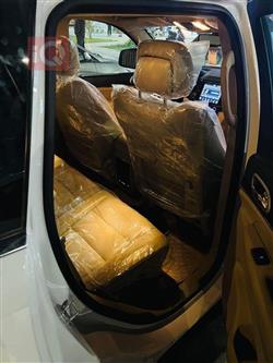 جیپ گراند شیرۆکی